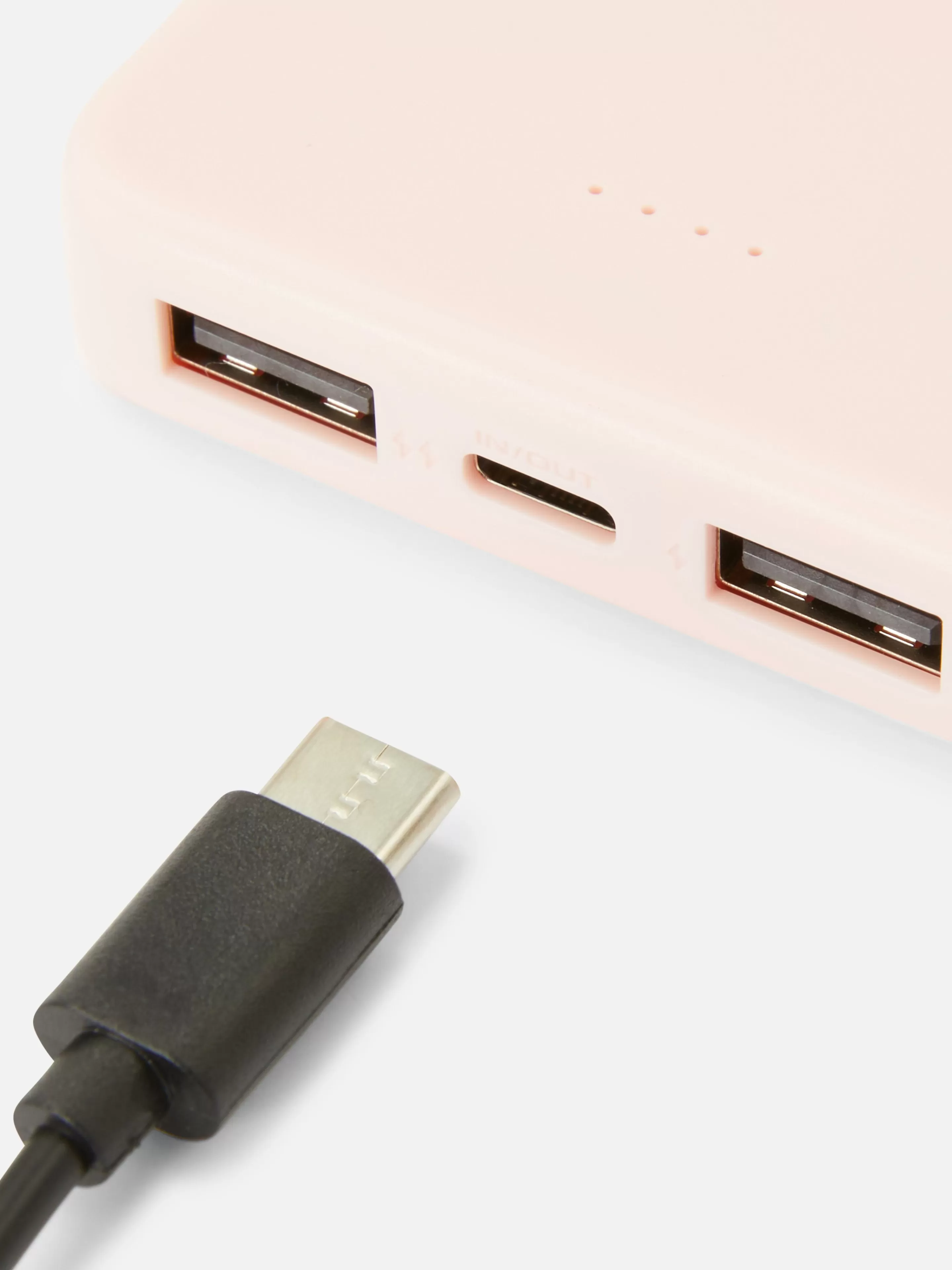 Primark Ladegeräte | 5000 MAh Schmale Powerbank Rosa