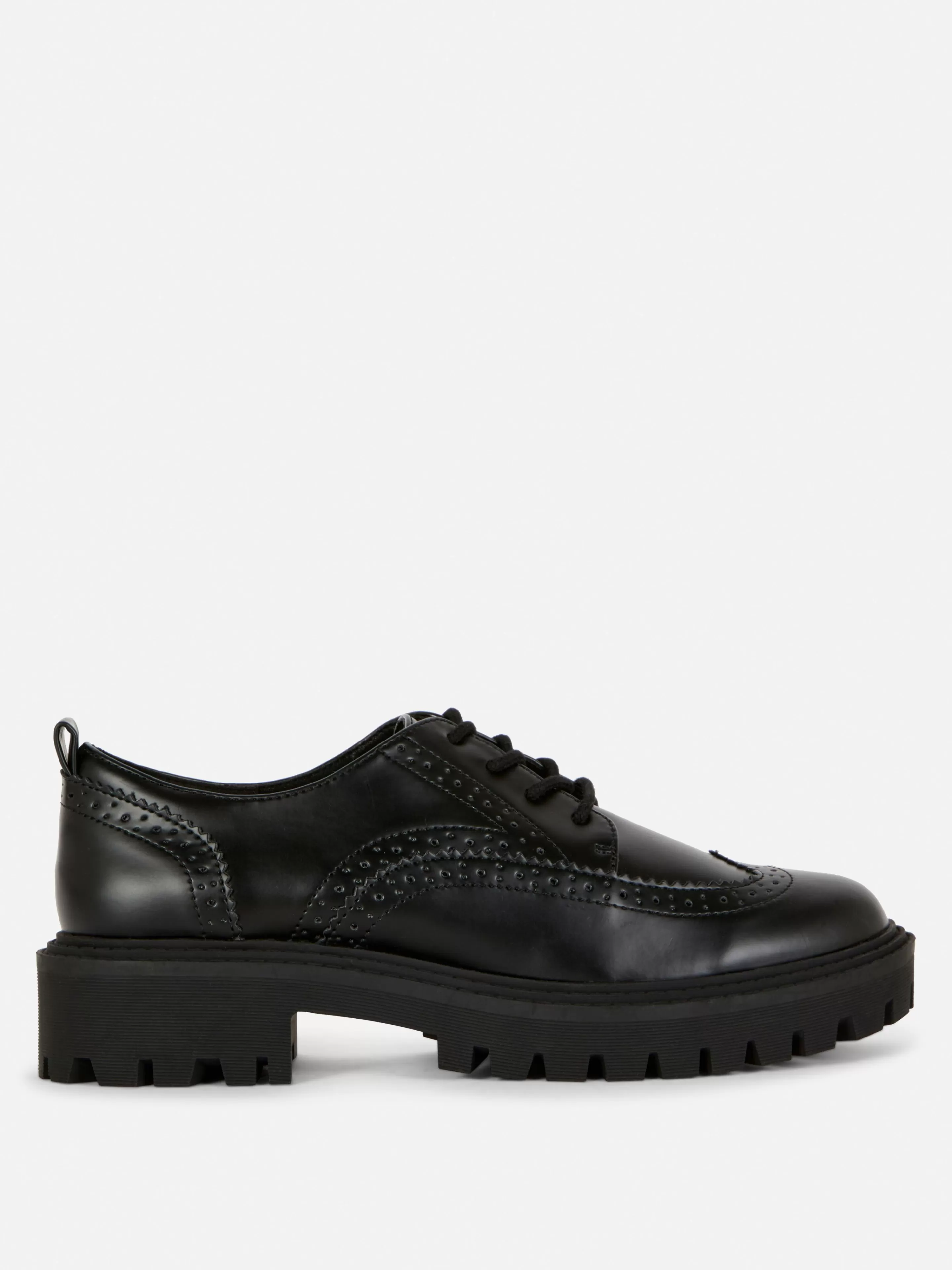 Primark Flache Schuhe | Brogues Mit Dicker Sohle Zum Schnüren Schwarz