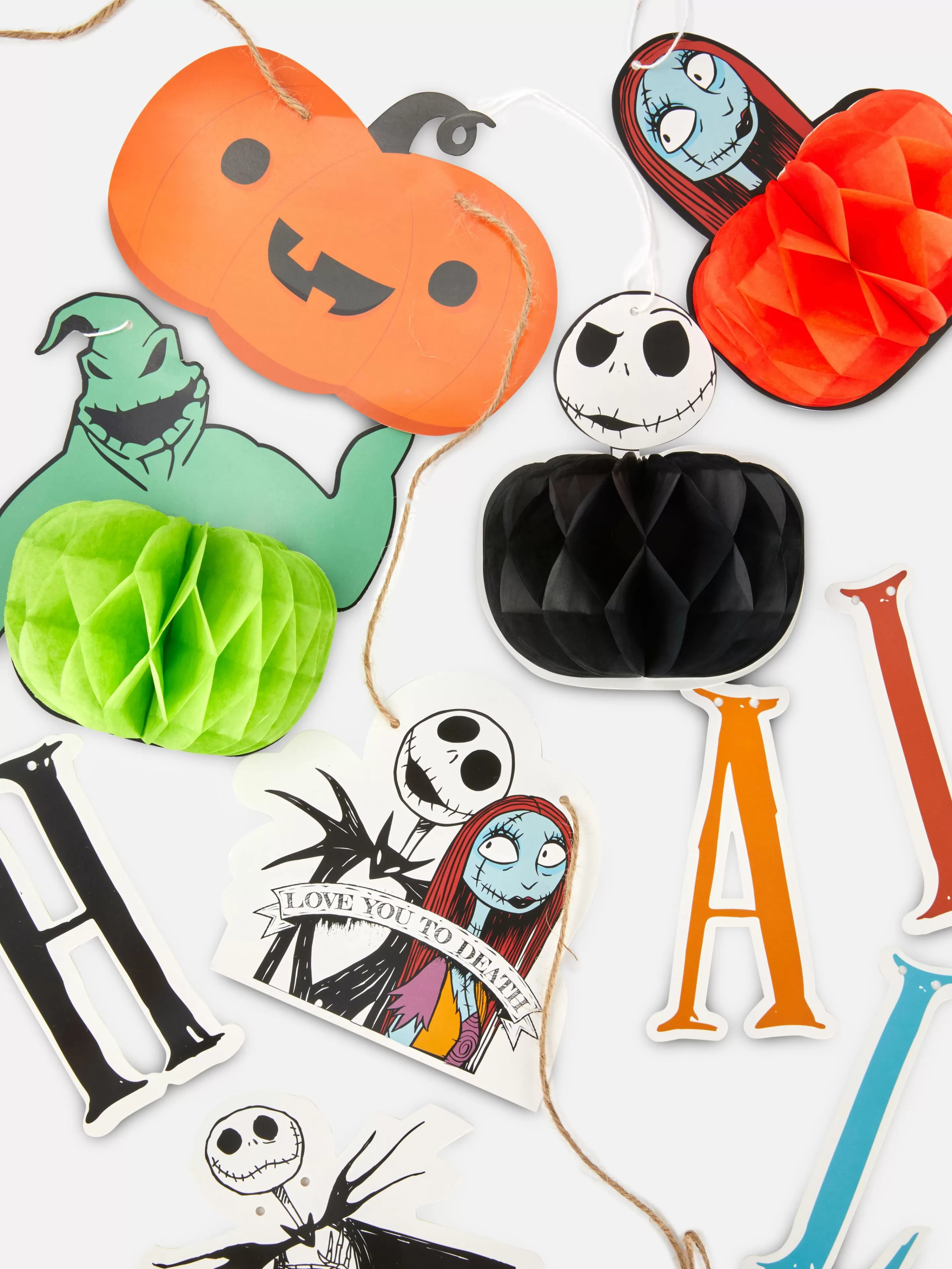 Primark Halloween-Deko Und Süßigkeiten | The Nightmare Before Christmas | „Disney The Nightmare Before Christmas“ Weihnachtsdekoration, 6er-Pack Schwarz