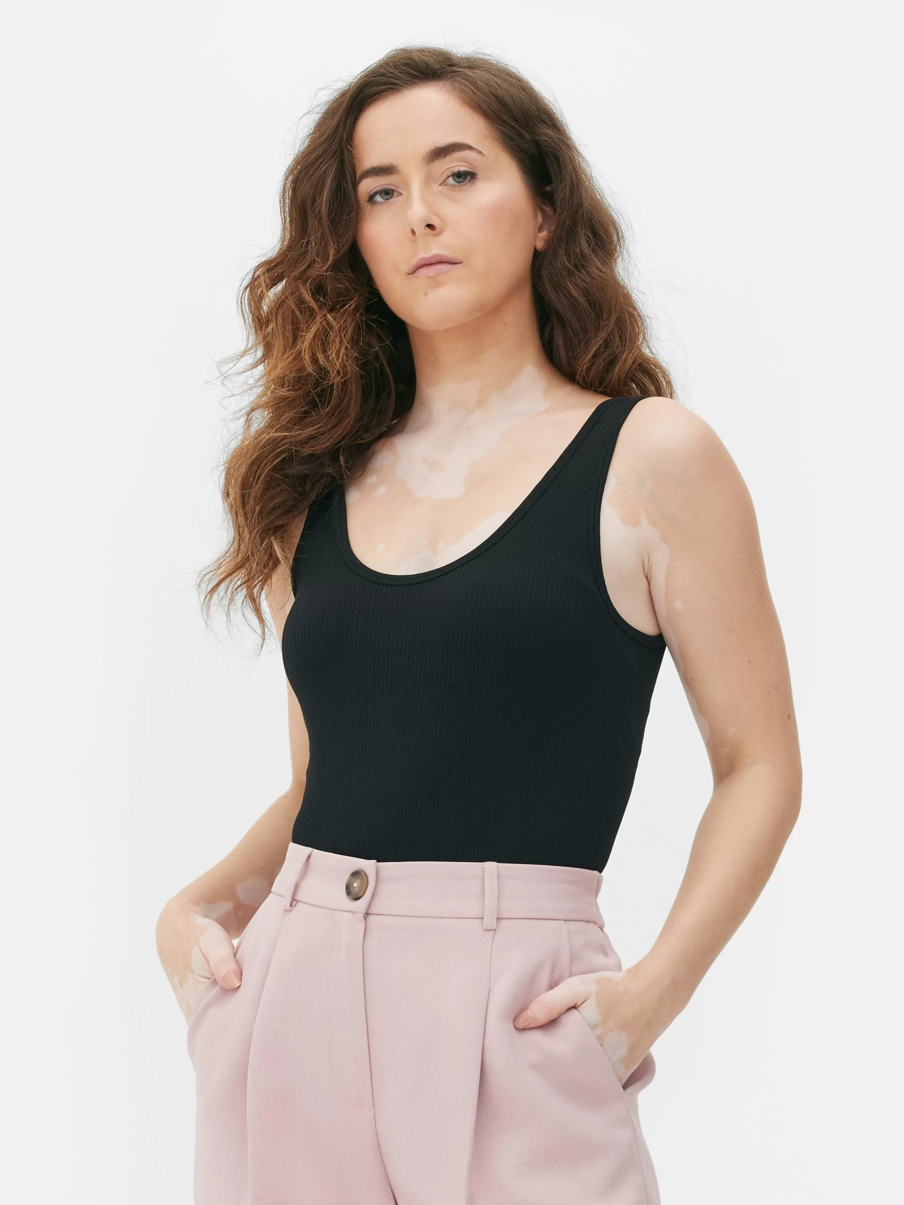 Primark Tops Und T-Shirts | Gerippter Body Mit U-Ausschnitt Schwarz