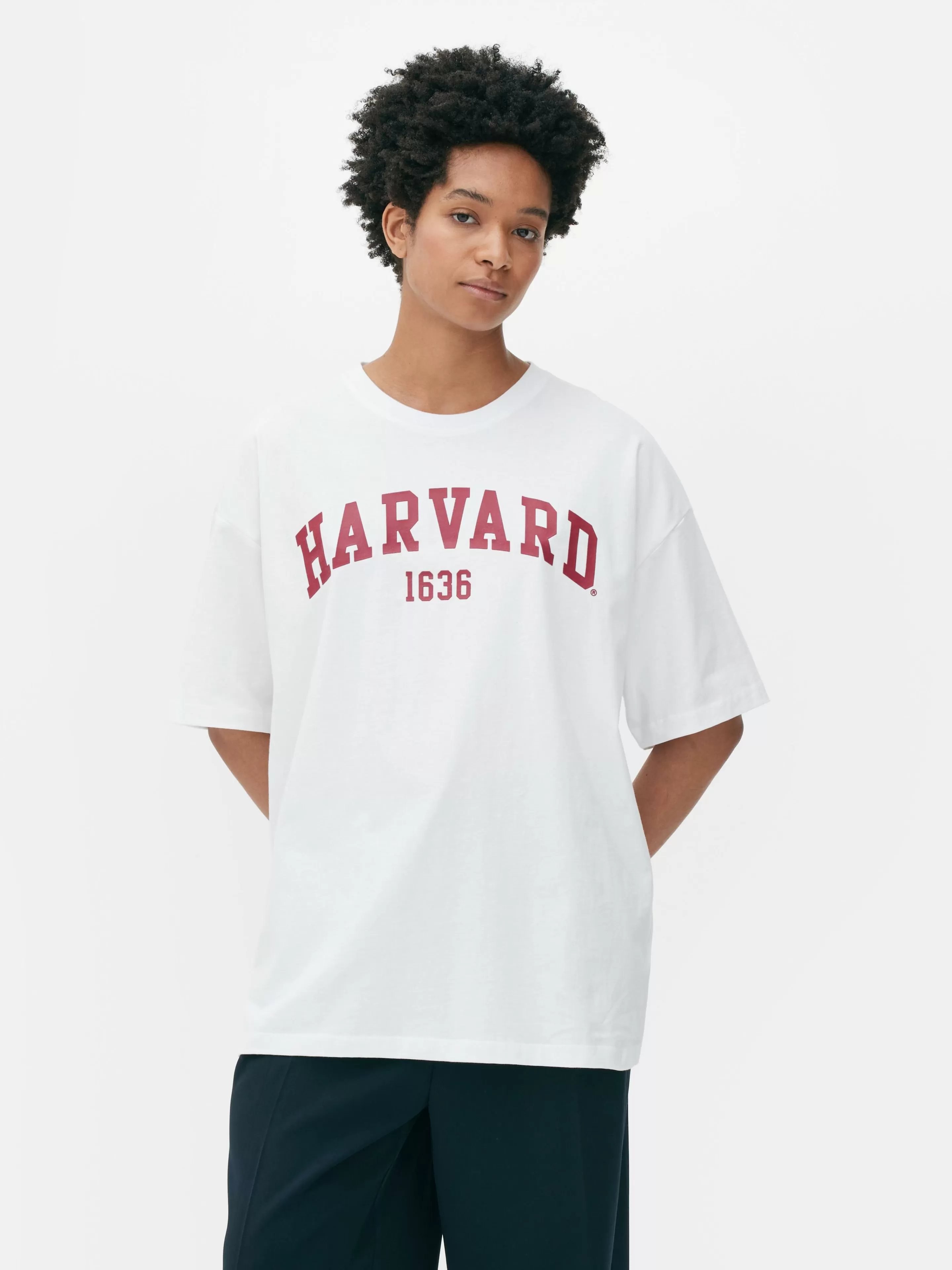 Primark Tops Und T-Shirts | „Harvard“ T-Shirt Im Oversized-Look Weiß