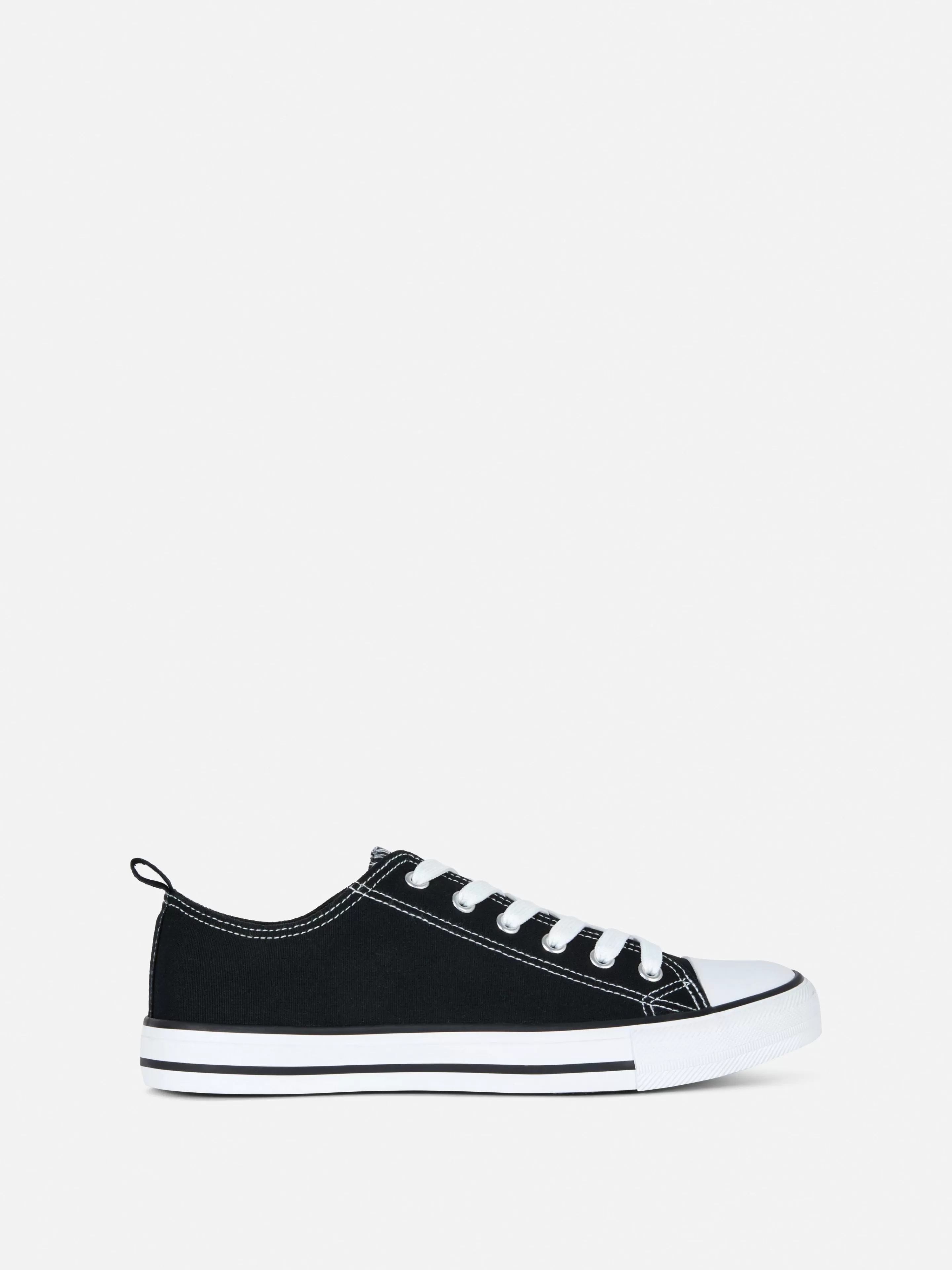 Primark Sneakers | Klassische Low-Top Canvas-Sneaker Schwarz/Weiß