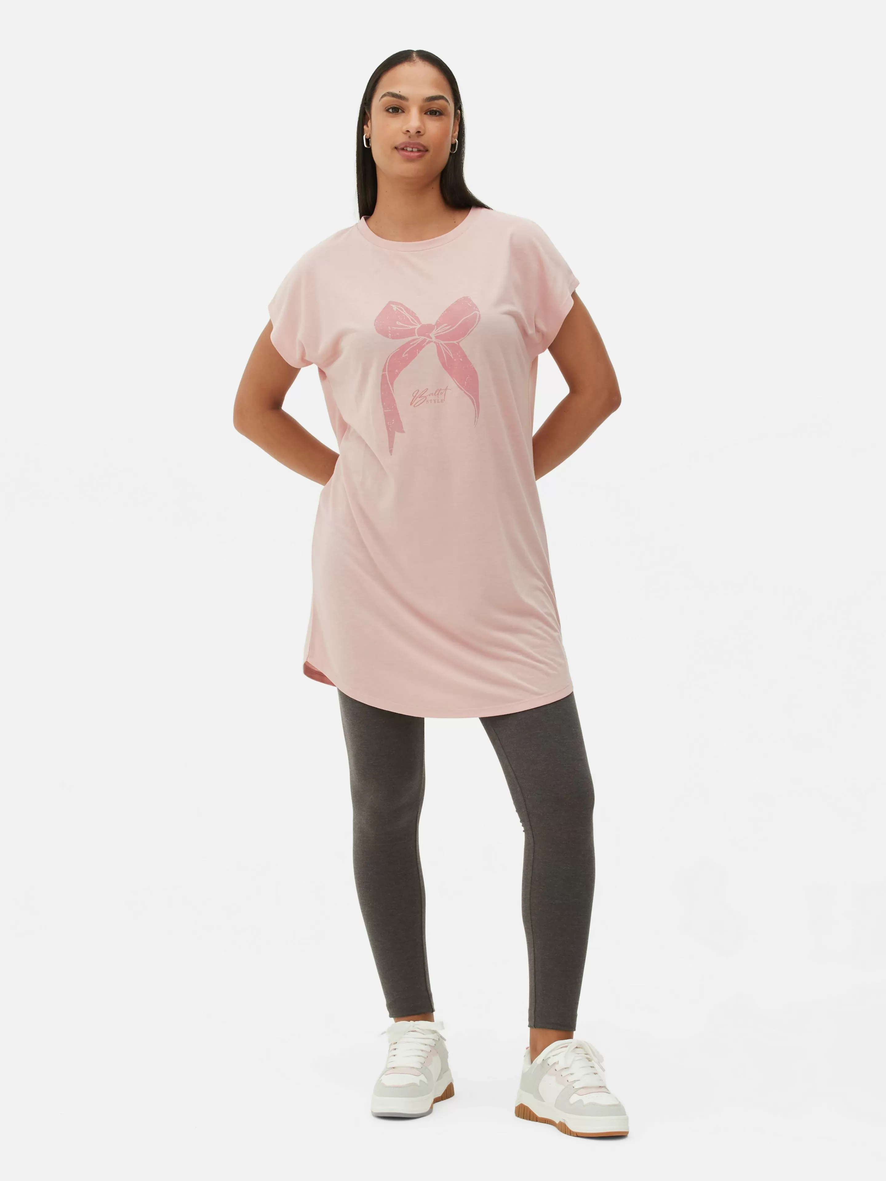 Primark Tops Und T-Shirts | Langes T-Shirt Mit Rundhalsausschnitt Hellrosa