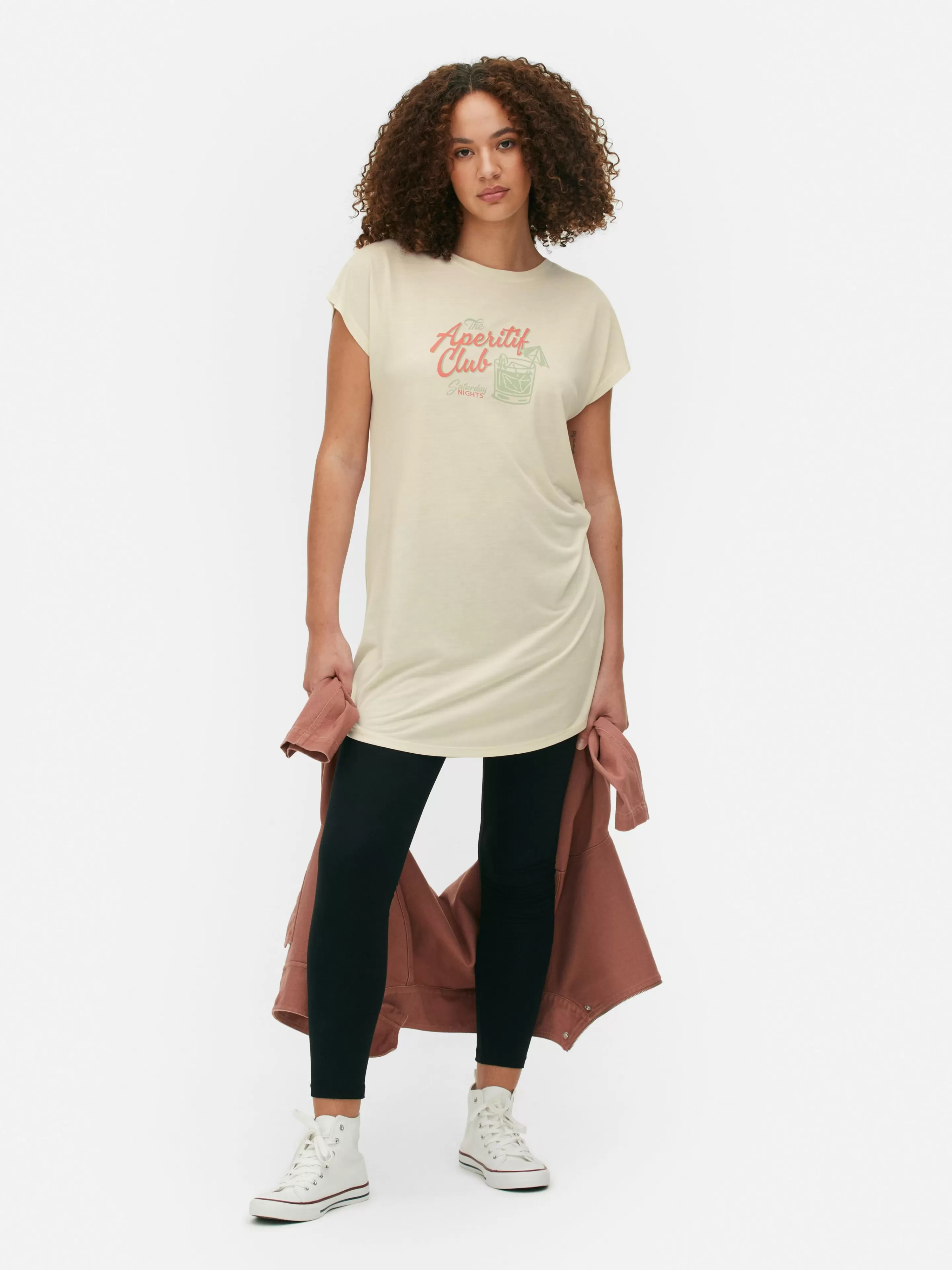 Primark Tops Und T-Shirts | Langes T-Shirt Mit Rundhalsausschnitt Elfenbeinfarben