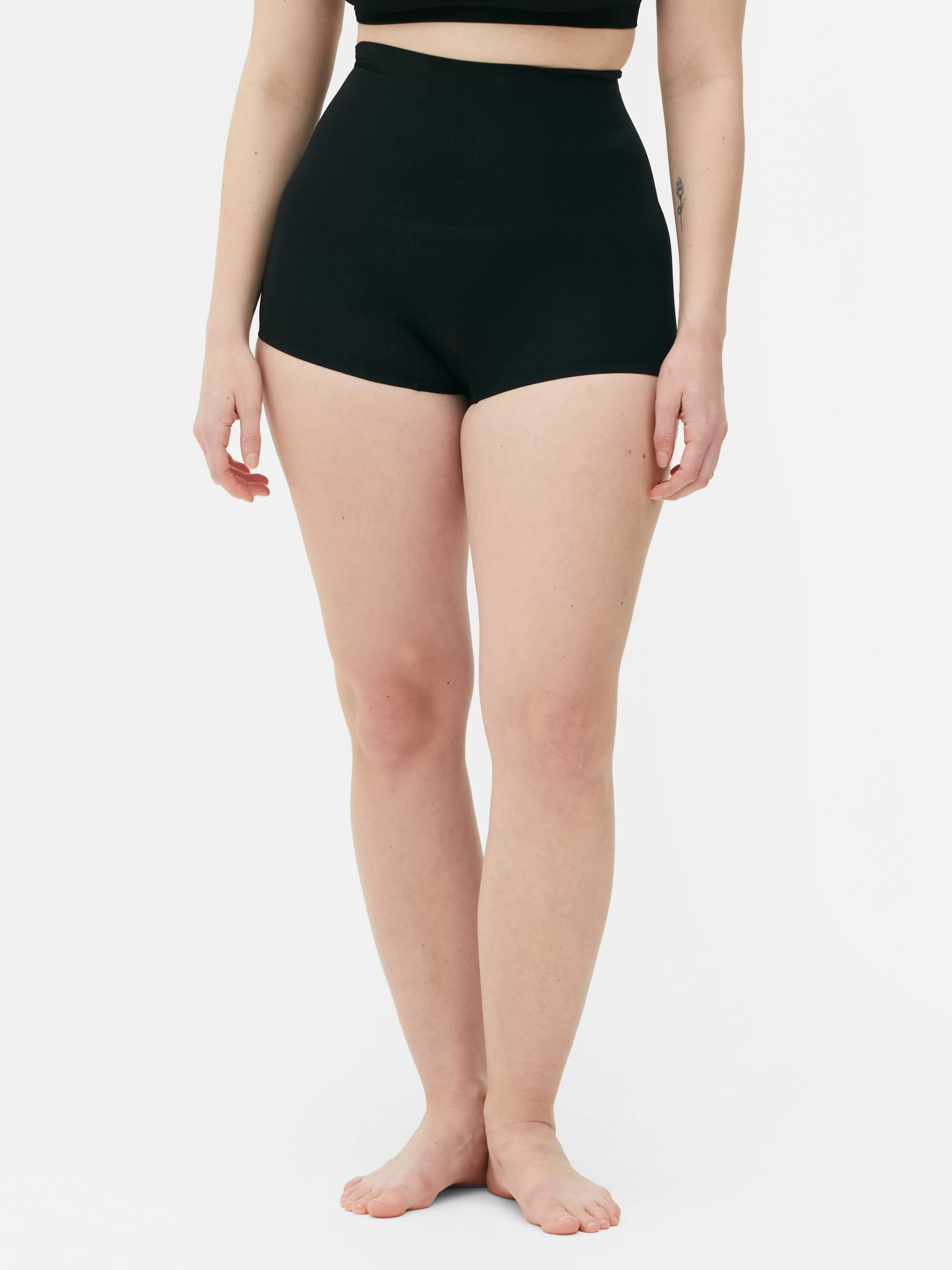 Primark Shapewear | Nahtlose, Figurformende Shorts Schwarz