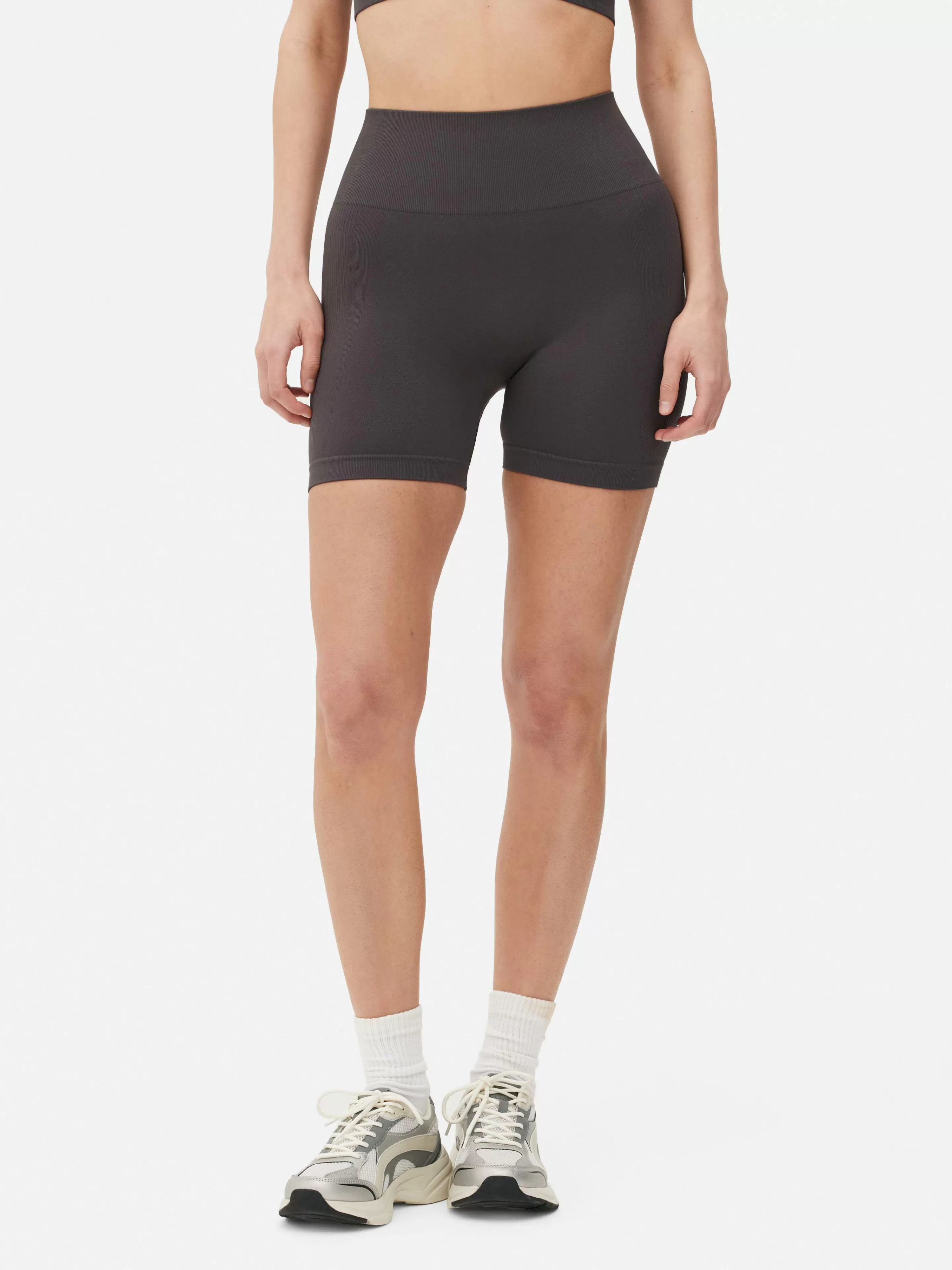 Primark Fitnesskleidung Und Activewear | Nahtlose Performance-Shorts Mit Hoher Taille Dunkelgrau