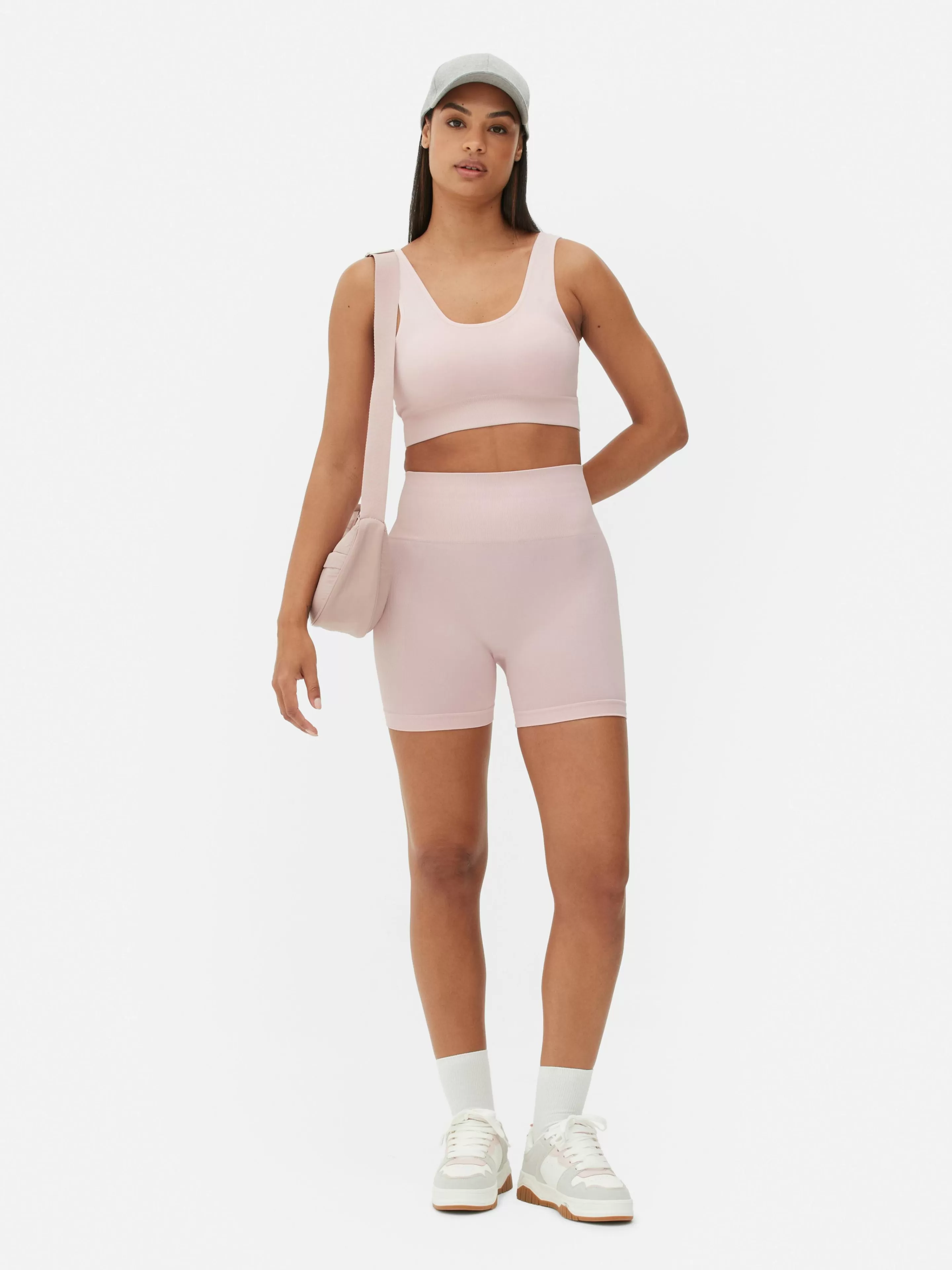 Primark Fitnesskleidung Und Activewear | Nahtlose Yoga-Shorts Mit Hohem Bund Hellrosa