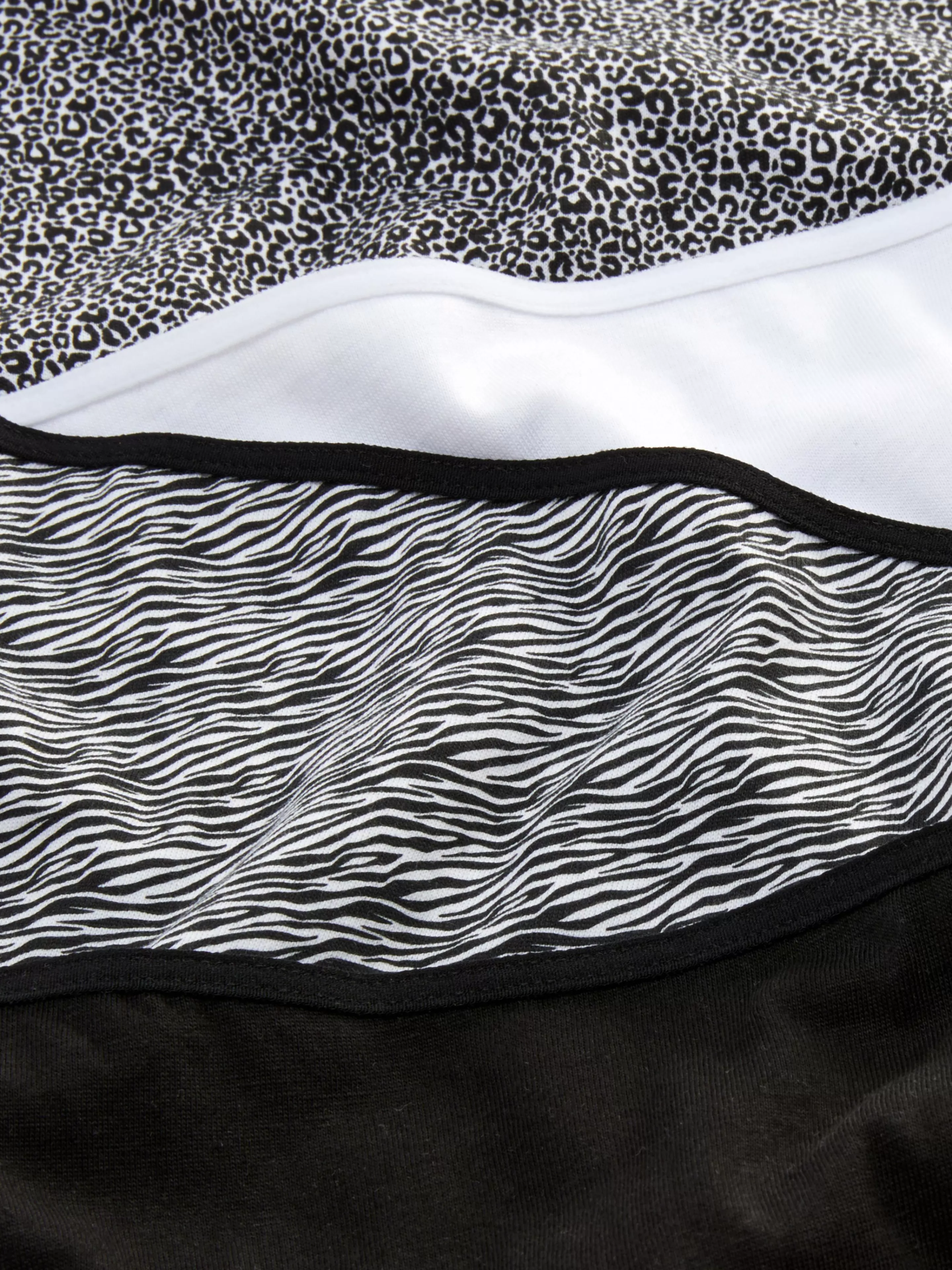 Primark Slips | Shorts Für Jeden Tag, 4er-Pack Schwarz/Weiß