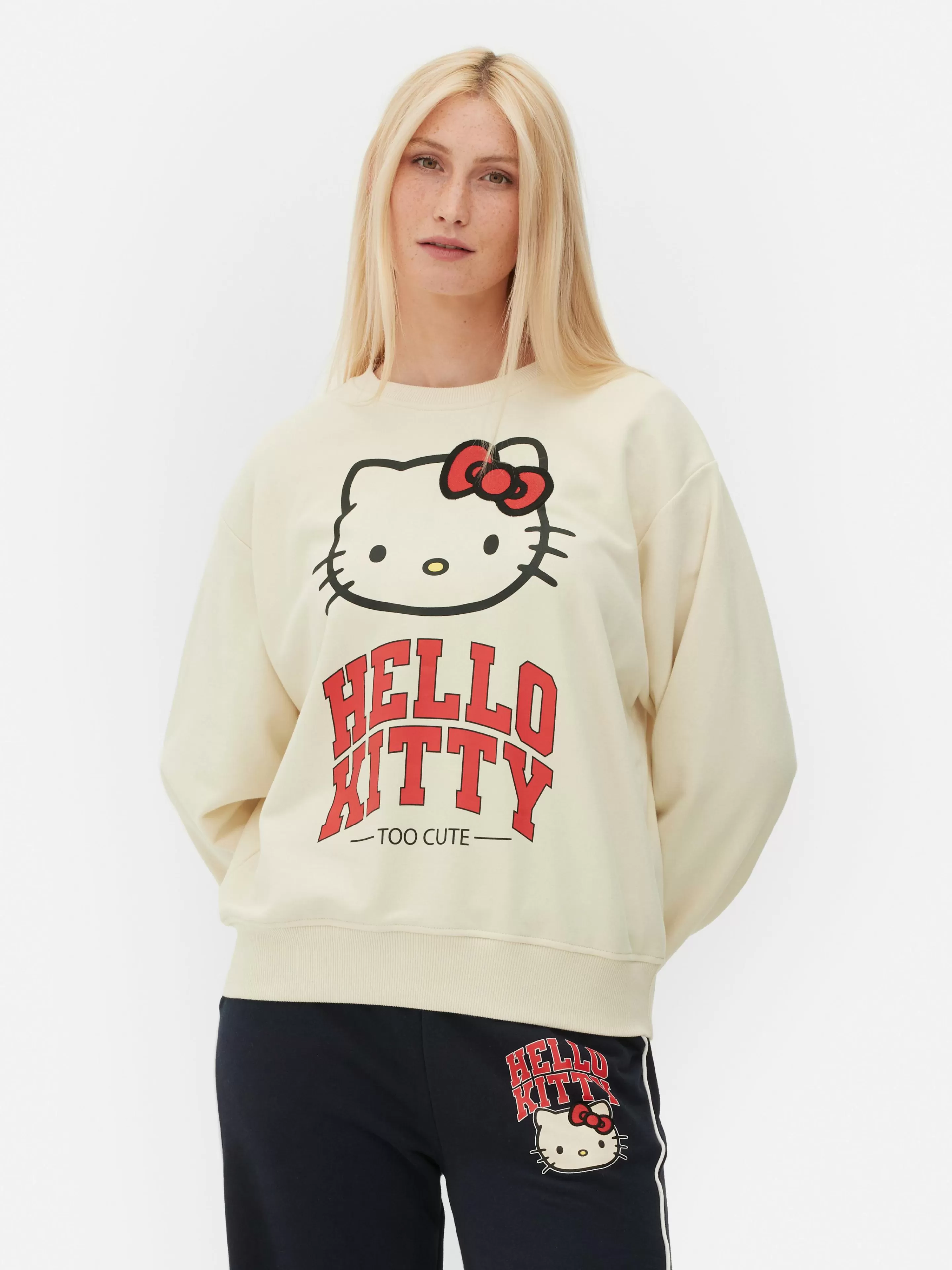 Primark Hoodies Und Sweatshirts | Sportliches „Hello Kitty“ Sweatshirt Mit Grafik Cremefarben