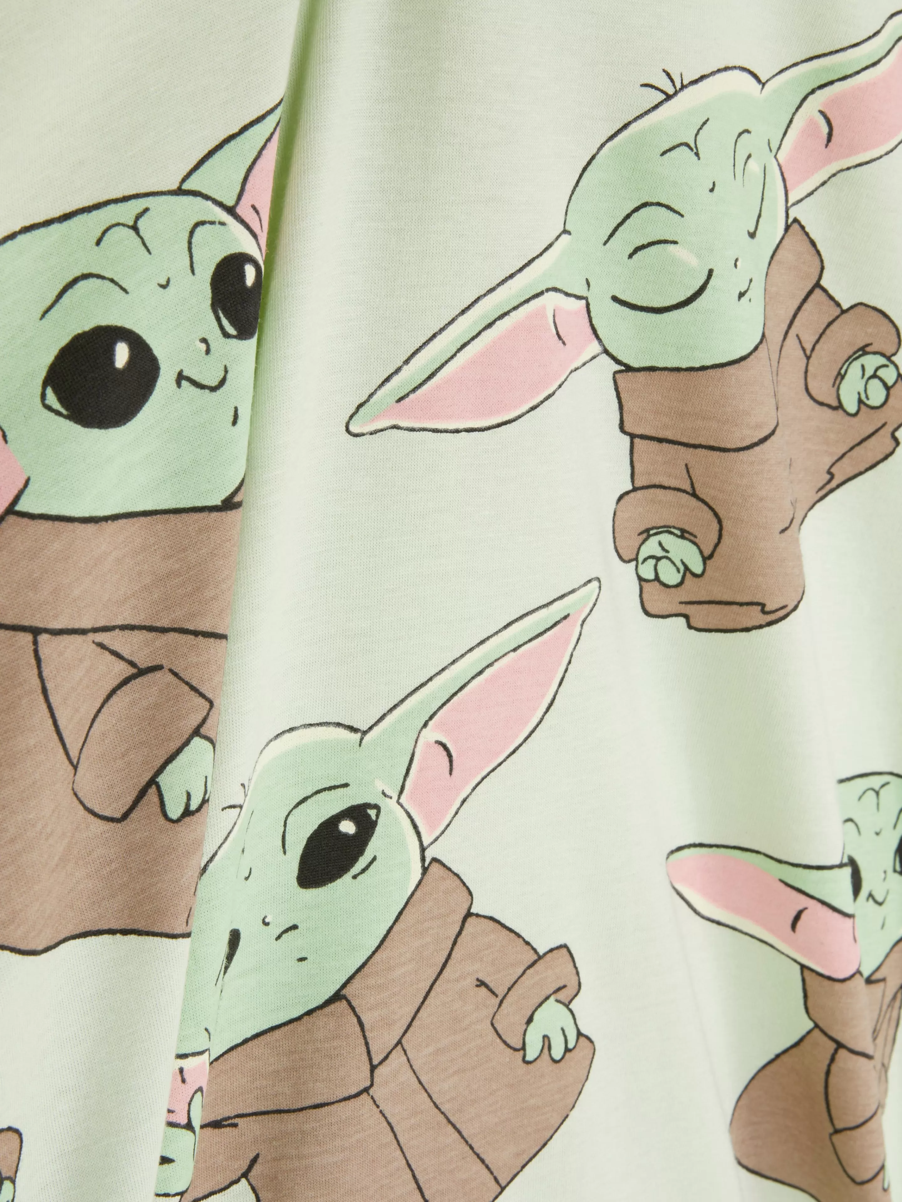 Primark Schlafshirts Und Nachthemden | „Star Wars Baby Yoda“ Nachthemd Grün